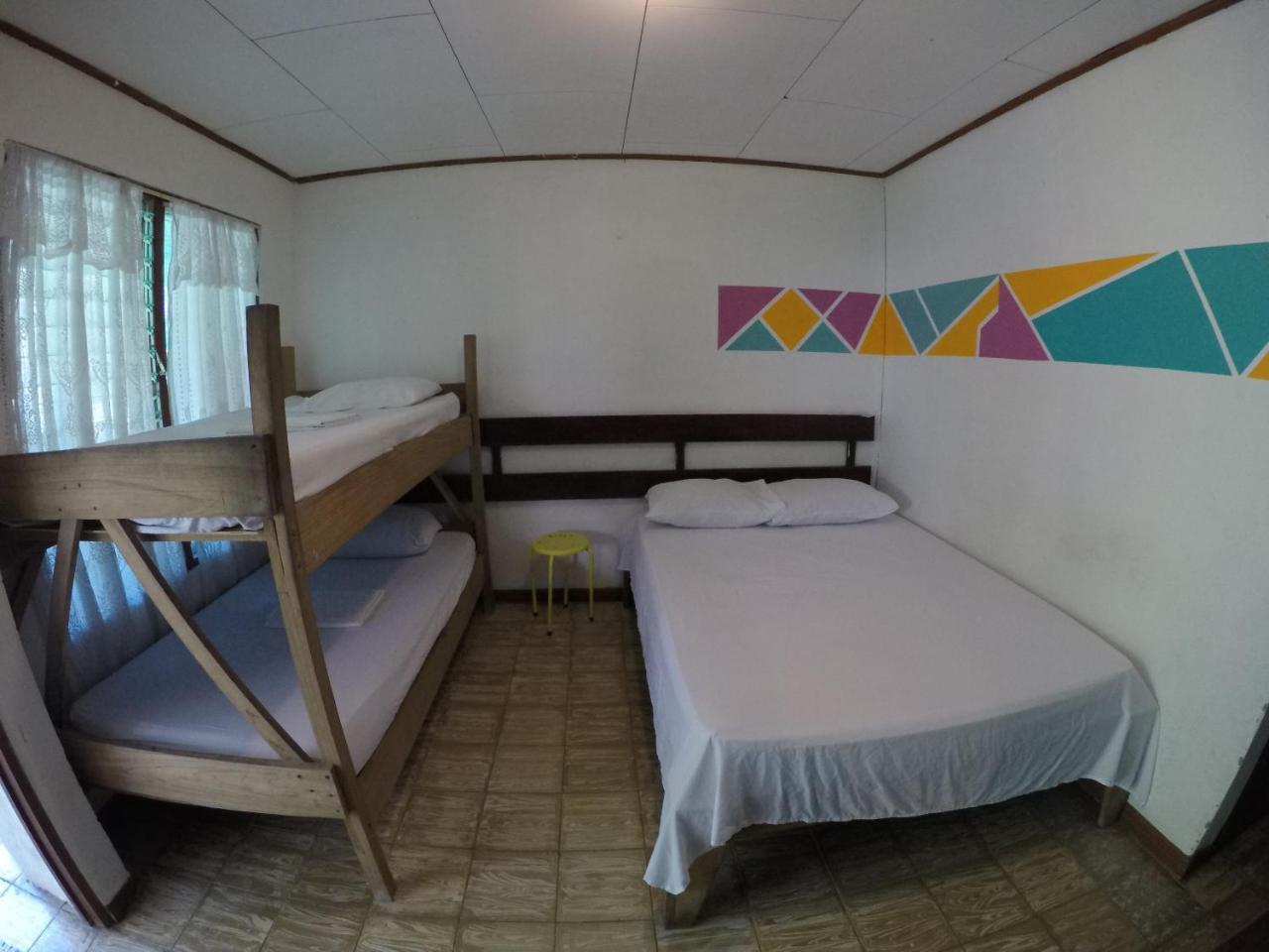 Cabinas Palmer Makanda Cahuita Eksteriør bilde